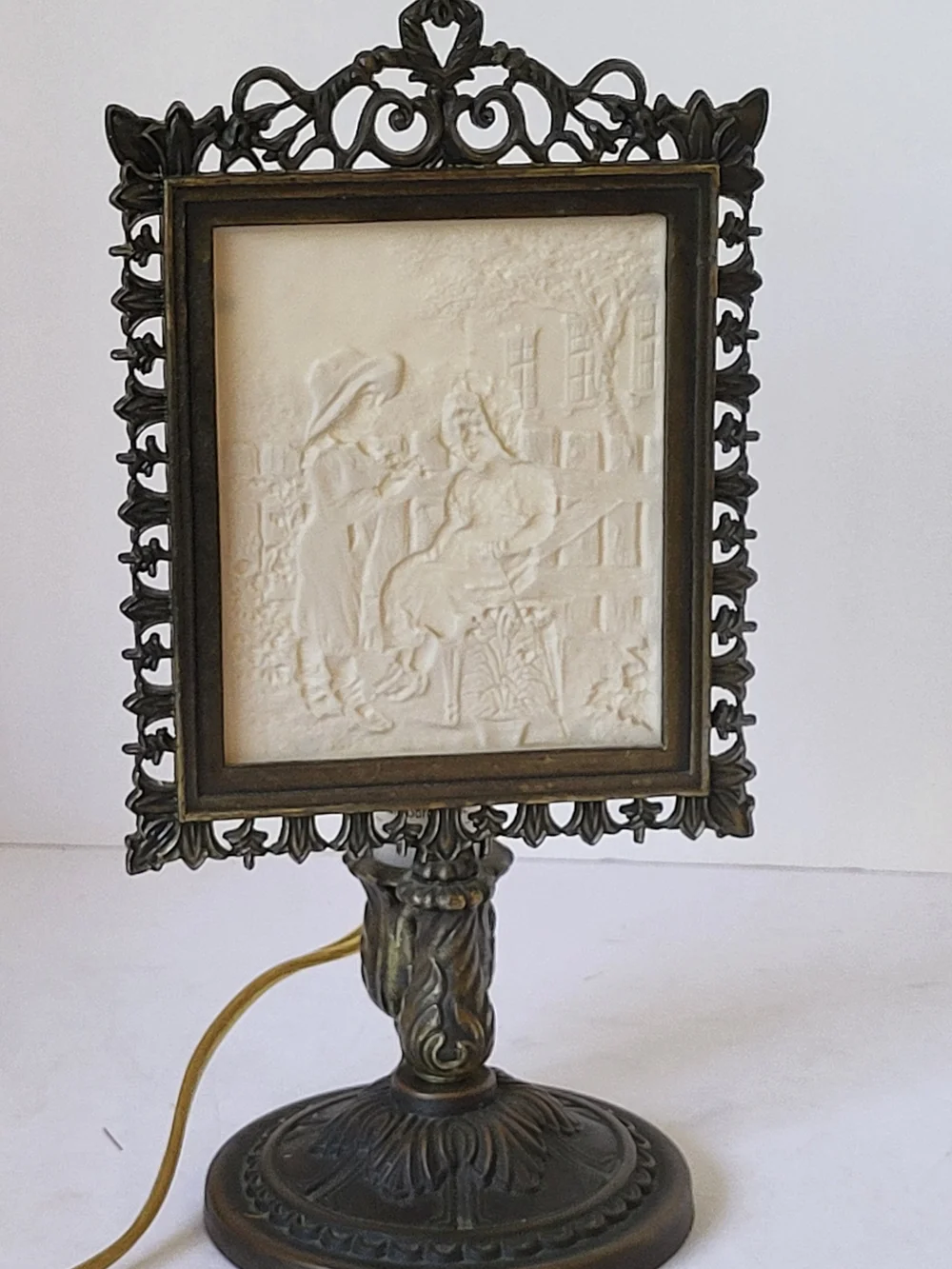 1990s Victorian Stand Lithopane Accent Lamp By The Porcelain Garden